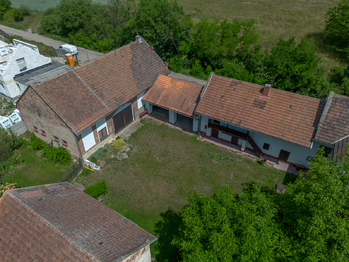 Prodej domu 450 m², Čečelice