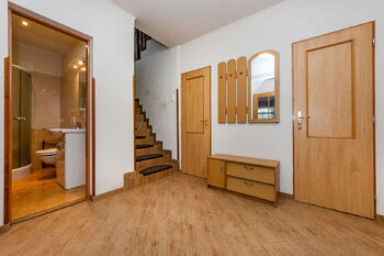 Prodej ubytovacího zařízení 309 m², Kněževes