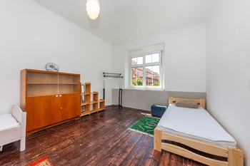 Pronájem bytu 2+kk v osobním vlastnictví 44 m², Praha 7 - Holešovice