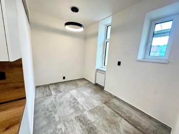 Pronájem bytu - pokoje v osobním vlastnictví 10 m², Ostrava