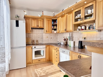 Prodej bytu 5+kk v osobním vlastnictví 102 m², Huzová