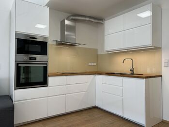 Pronájem bytu 1+kk v osobním vlastnictví 53 m², Pohořelice