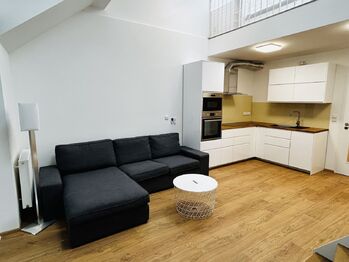Pronájem bytu 1+kk v osobním vlastnictví 53 m², Pohořelice