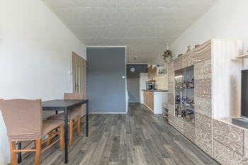 Obývák - Prodej bytu 2+kk v osobním vlastnictví 44 m², Praha 4 - Modřany