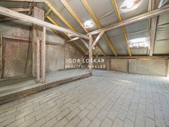 Prodej nájemního (činžovního) domu 193 m², Brno
