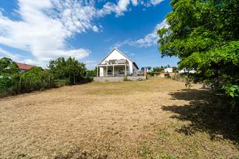 Prodej pozemku 684 m², Popice