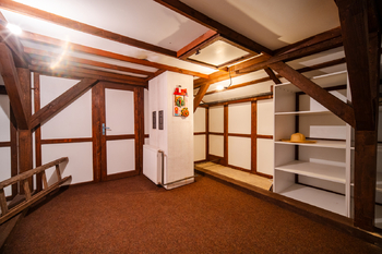 podkroví  - Prodej bytu 6 a více v osobním vlastnictví 412 m², Doksy