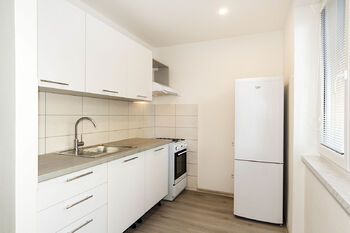 Pronájem bytu 2+kk v osobním vlastnictví 47 m², Praha 4 - Záběhlice