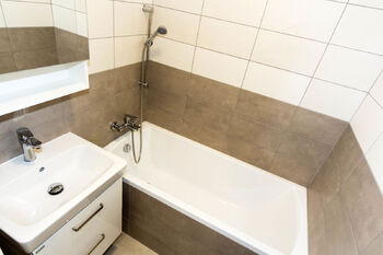 Pronájem bytu 2+kk v osobním vlastnictví 47 m², Praha 4 - Záběhlice