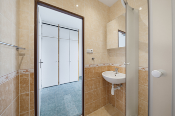 Prodej bytu 1+kk v osobním vlastnictví 29 m², Praha 4 - Kamýk