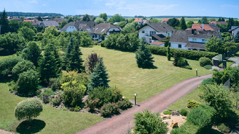 Prodej pozemku 1557 m², Býšť