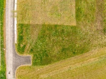 Prodej pozemku 853 m², Mšecké Žehrovice