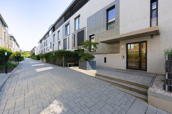Pronájem bytu 1+kk v osobním vlastnictví 32 m², Praha 8 - Libeň