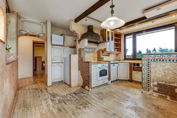 kuchyně 2NP - Prodej domu 240 m², Praha 10 - Dubeč