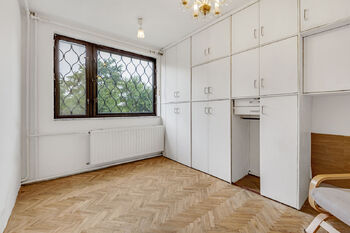 ložnice 1NP - Prodej domu 240 m², Praha 10 - Dubeč