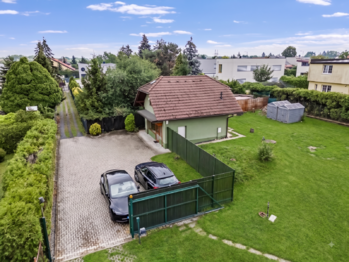provozovna s parkovištěm - Prodej domu 240 m², Praha 10 - Dubeč