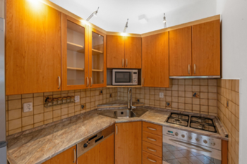 kuchyně - Pronájem bytu 2+kk v osobním vlastnictví 57 m², Praha 3 - Žižkov