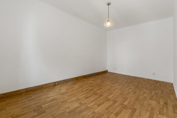 ložnice - Pronájem bytu 2+kk v osobním vlastnictví 57 m², Praha 3 - Žižkov