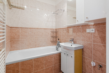 Pronájem bytu 2+1 v osobním vlastnictví 67 m², Kladno