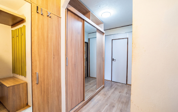 chodba - Prodej bytu 3+1 v osobním vlastnictví 63 m², Žatec