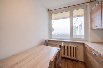 jídelna - Prodej bytu 3+1 v osobním vlastnictví 63 m², Žatec