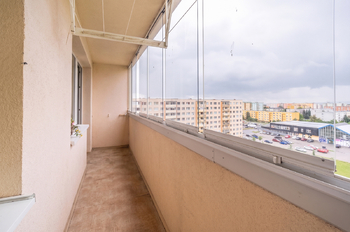 lodžie - Prodej bytu 3+1 v osobním vlastnictví 63 m², Žatec