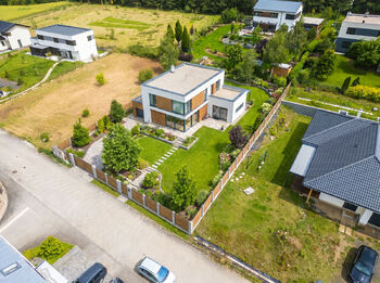 Prodej pozemku 1044 m², Tehov