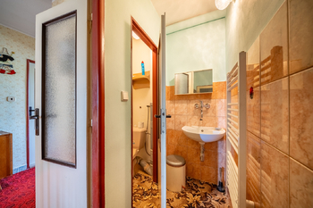 Prodej domu 220 m², Krhovice