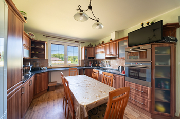Prodej domu 220 m², Krhovice