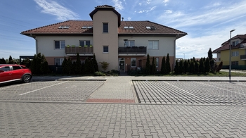 Pronájem bytu 1+kk v osobním vlastnictví 39 m², Holubice