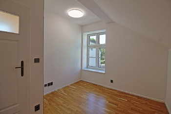 ložnice 1 - Prodej domu 141 m², Dobřichovice
