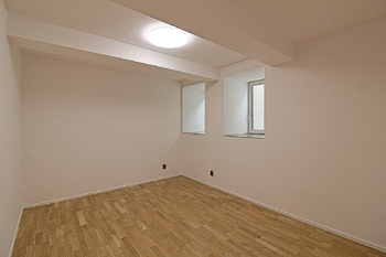místnost v suterénu - kancelář / pracovna / ateliér - Prodej domu 141 m², Dobřichovice