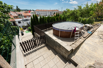 Rodinný dům Rotalova, Brno, se 3 bytovými jednotkami a zahradou - Prodej domu 208 m², Brno