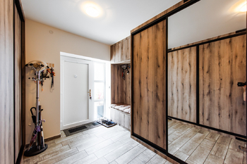 Rodinný dům Rotalova, Brno, se 3 bytovými jednotkami a zahradou - Prodej domu 208 m², Brno