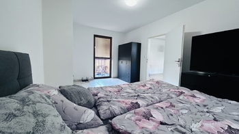 Ložnice s balkónem - Pronájem bytu 3+kk v osobním vlastnictví 80 m², Brno