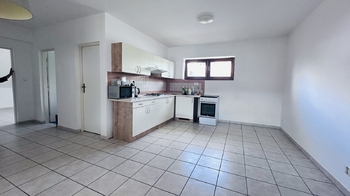 Pokoj s kuchyňským koutem - Pronájem bytu 3+kk v osobním vlastnictví 80 m², Brno