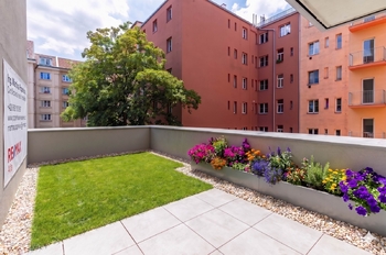 Pronájem bytu 1+kk v osobním vlastnictví 48 m², Praha 9 - Libeň