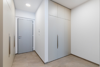 Pronájem bytu 2+kk v osobním vlastnictví 86 m², Praha 9 - Libeň