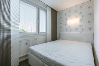 Pronájem bytu 2+kk v osobním vlastnictví 33 m², Praha 9 - Letňany
