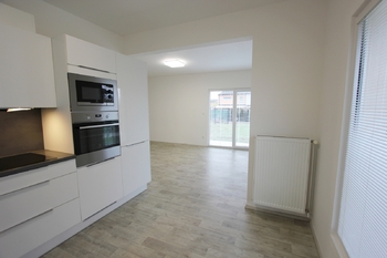 Pronájem domu 96 m², Nehvizdy