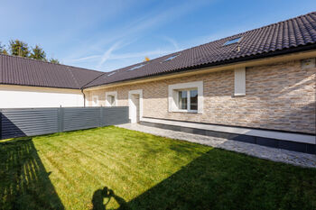 Prodej bytu 3+kk v osobním vlastnictví 106 m², Oleška