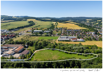Prodej pozemku 22733 m², Želechovice nad Dřevnicí