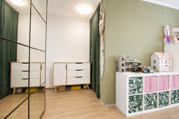 Dětský pokoj se šatnou - Pronájem bytu 3+kk v osobním vlastnictví 83 m², Praha 9 - Letňany
