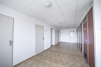 Prodej bytu 1+kk v osobním vlastnictví 27 m², Praha 4 - Háje
