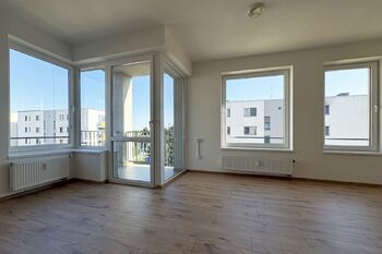 Pronájem bytu 1+kk v osobním vlastnictví 38 m², Velký Osek