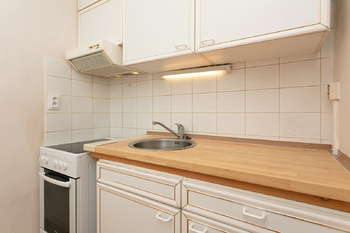 Pronájem bytu 1+kk v osobním vlastnictví 33 m², Praha 8 - Kobylisy