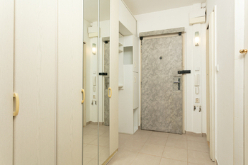 Pronájem bytu 1+kk v osobním vlastnictví 33 m², Praha 8 - Kobylisy