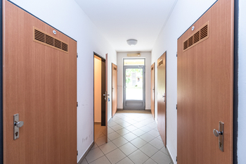 Prodej bytu 2+kk v osobním vlastnictví 37222 m², Praha 5 - Hlubočepy