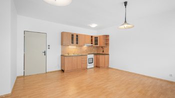 Pronájem bytu 1+kk v osobním vlastnictví 38 m², Praha 8 - Bohnice