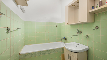 Pronájem bytu 1+kk v osobním vlastnictví 38 m², Praha 8 - Bohnice